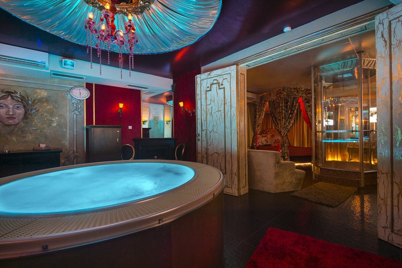 Tinere 18 + Nightclub Austria  Graz.